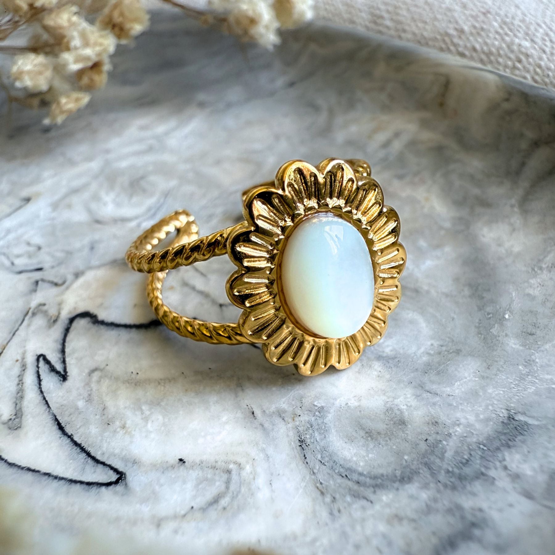Bague "Chloris" - Nacre