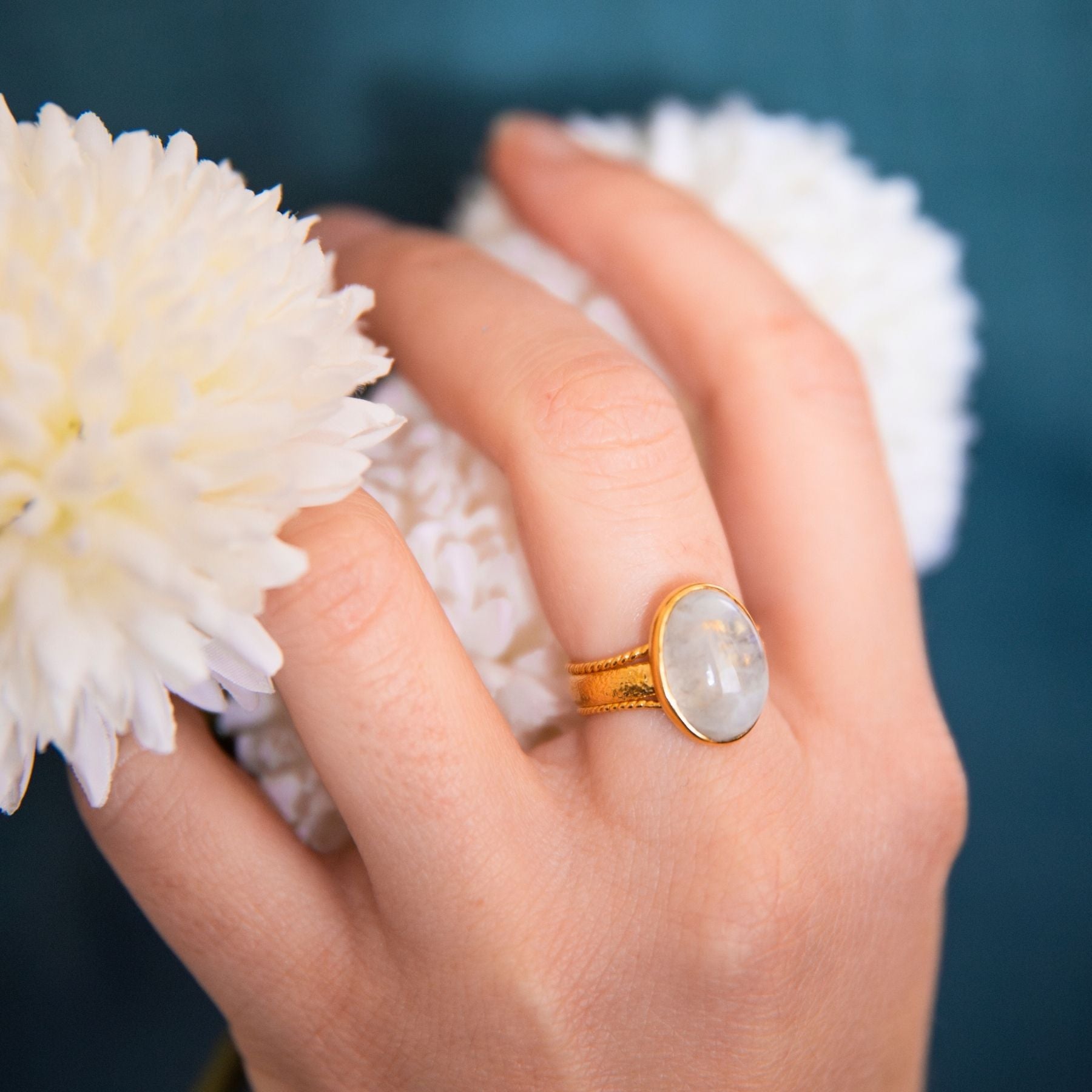 Bague "Ninmah" en Pierre de lune