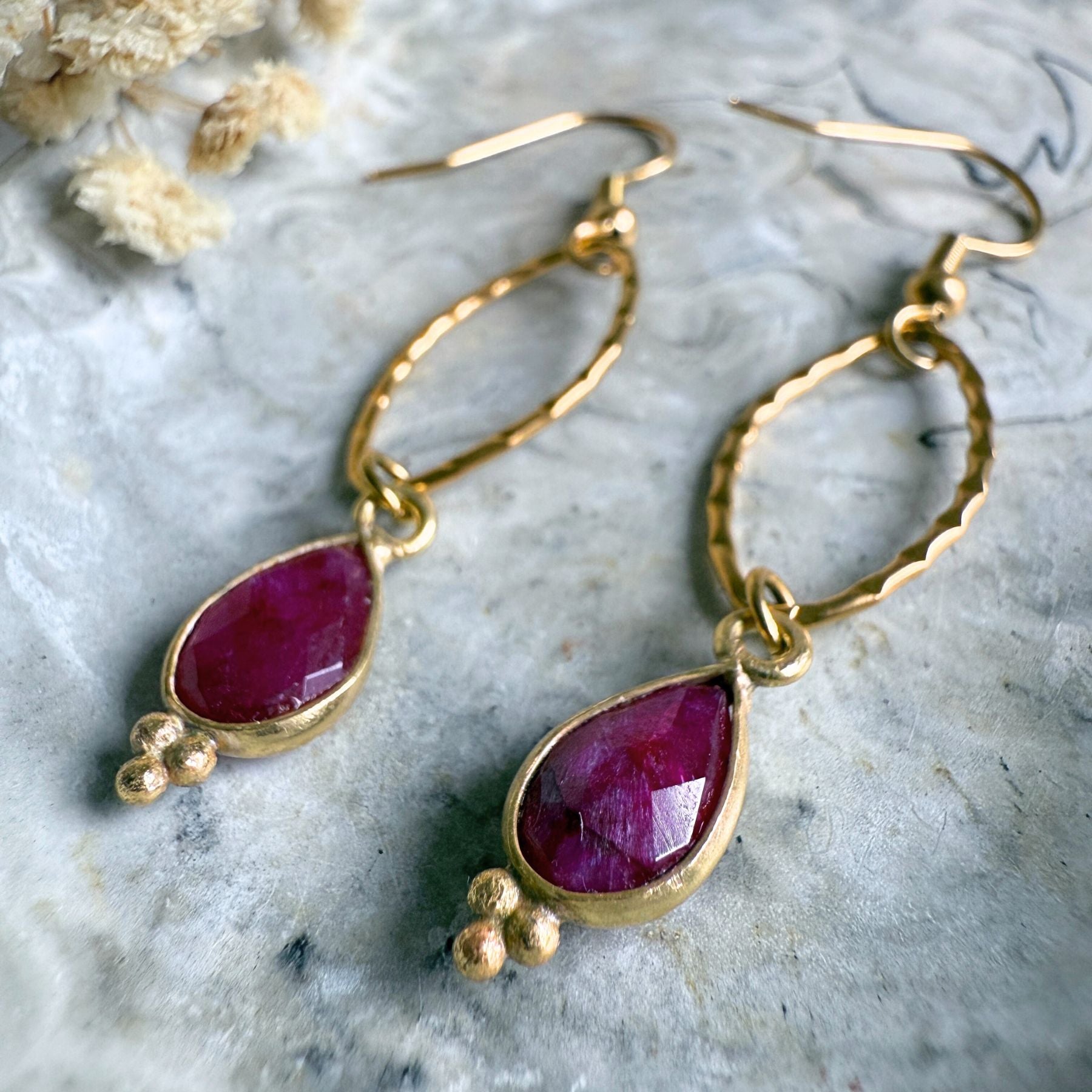 Boucles d'oreilles en Rubis indien