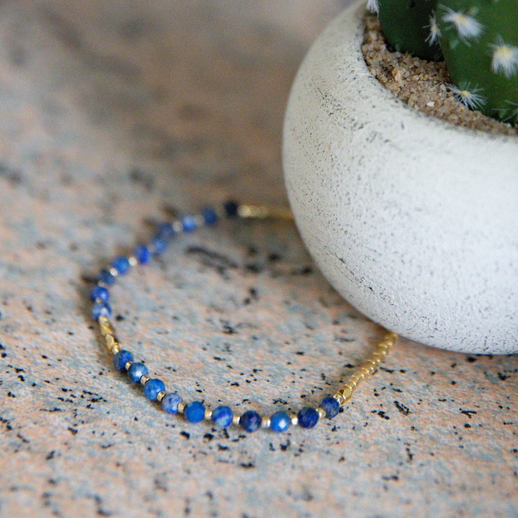 Bracelet "Kami" en Lapis-lazuli