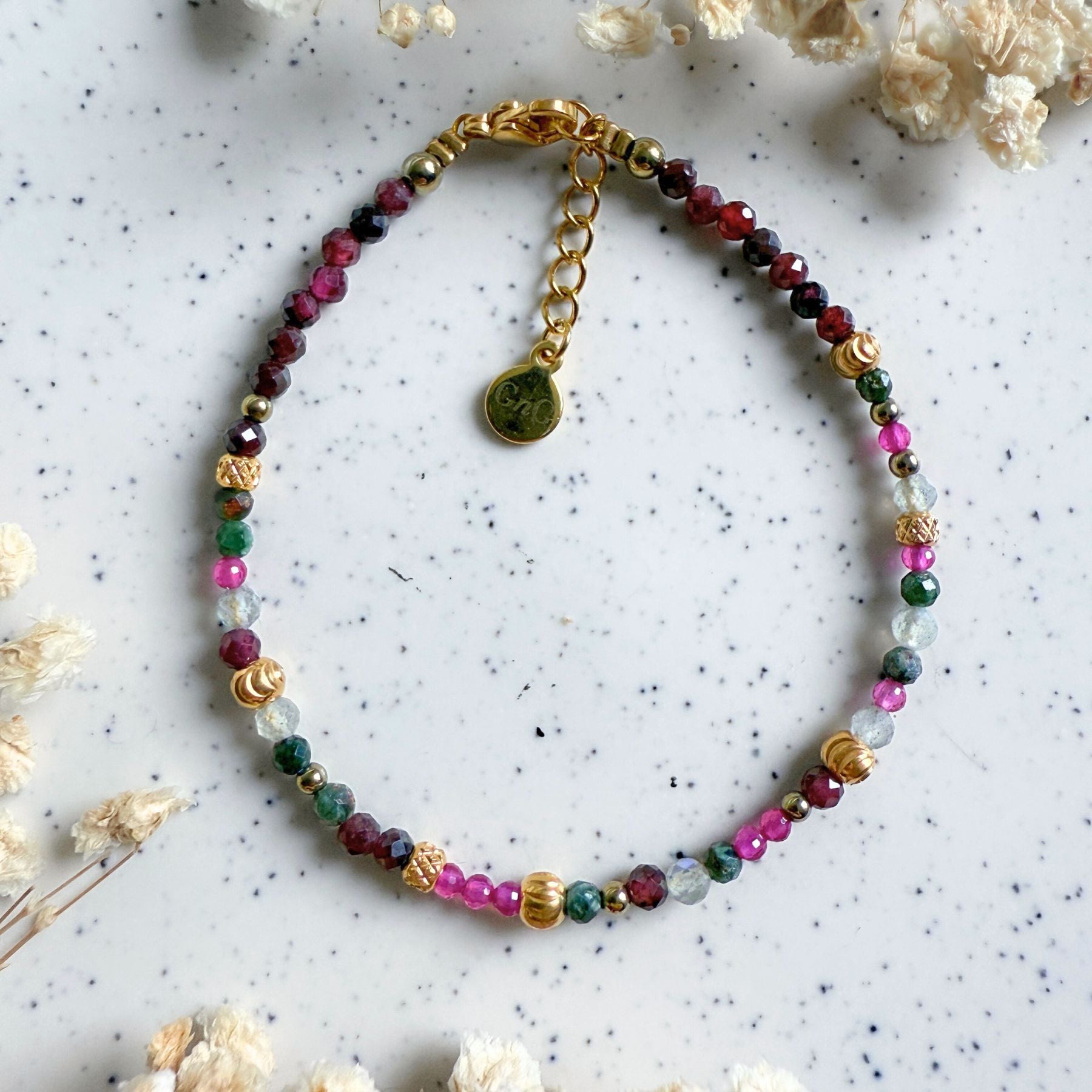 Bracelet en Grenat, Séraphinite, Rubellite et Labradorite