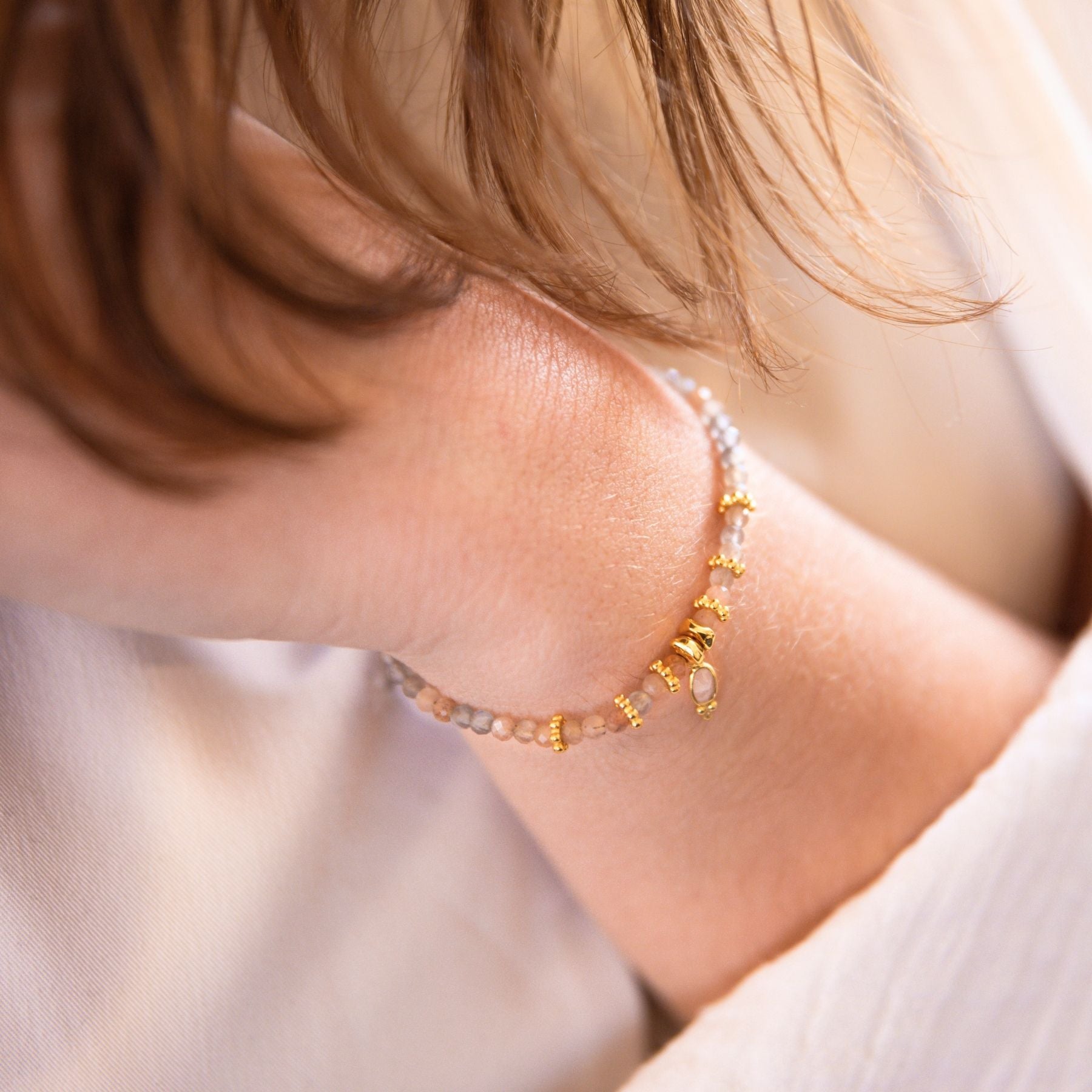 Bracelet en Pierre de lune orangée