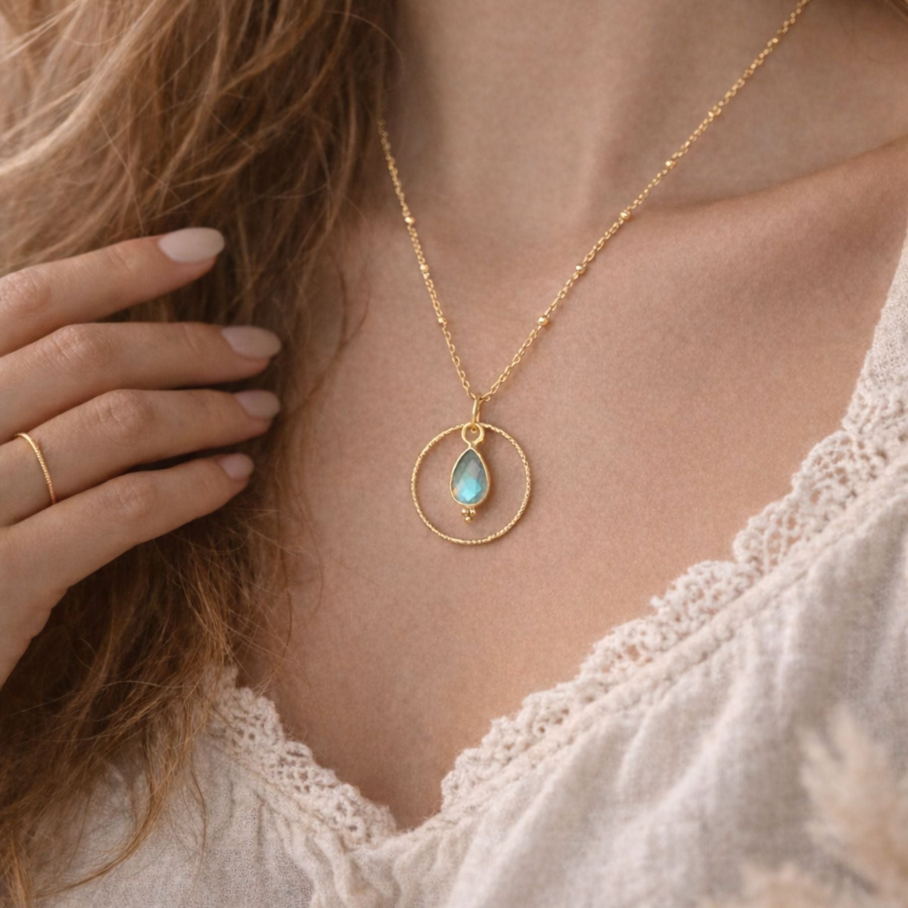 Collier "Acionna" en Labradorite