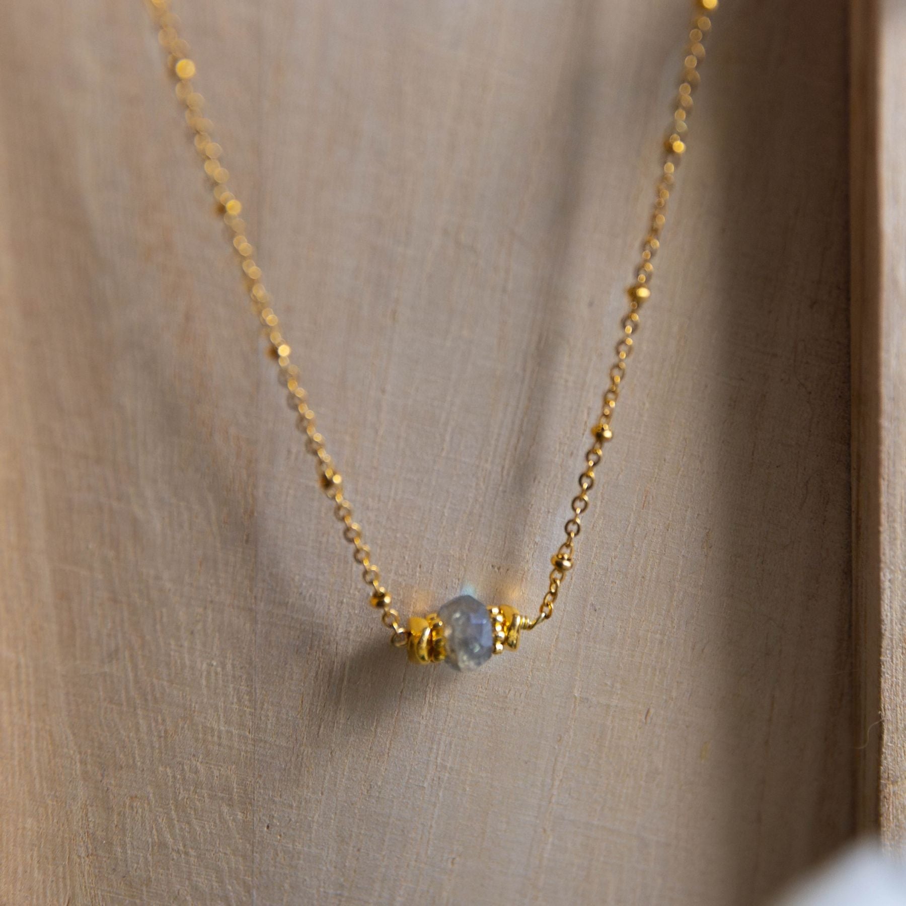 Collier "Iris" en Labradorite