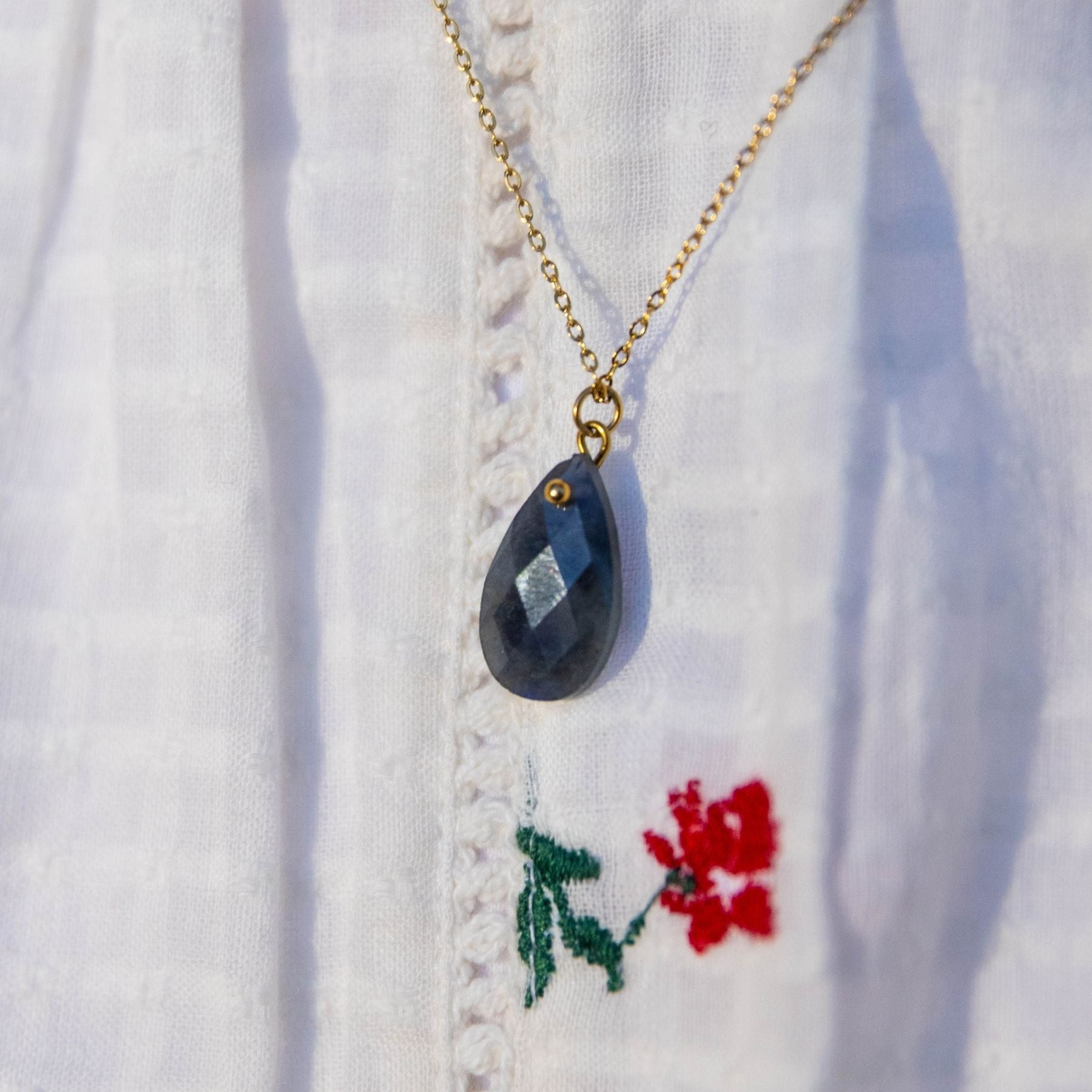 Collier "Vénus" en Labradorite