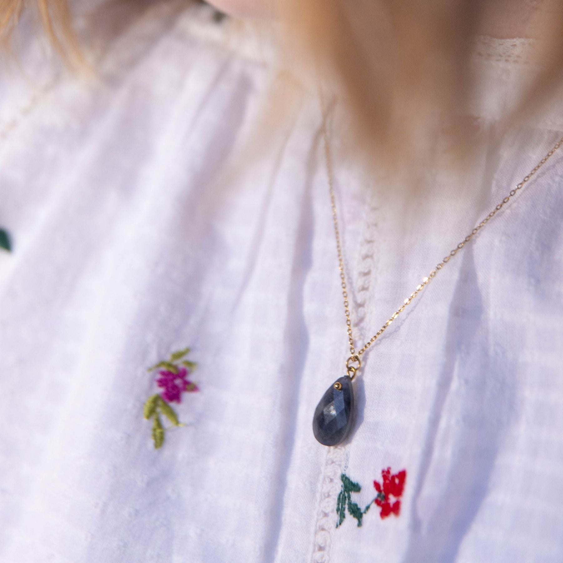 Collier "Vénus" en Labradorite