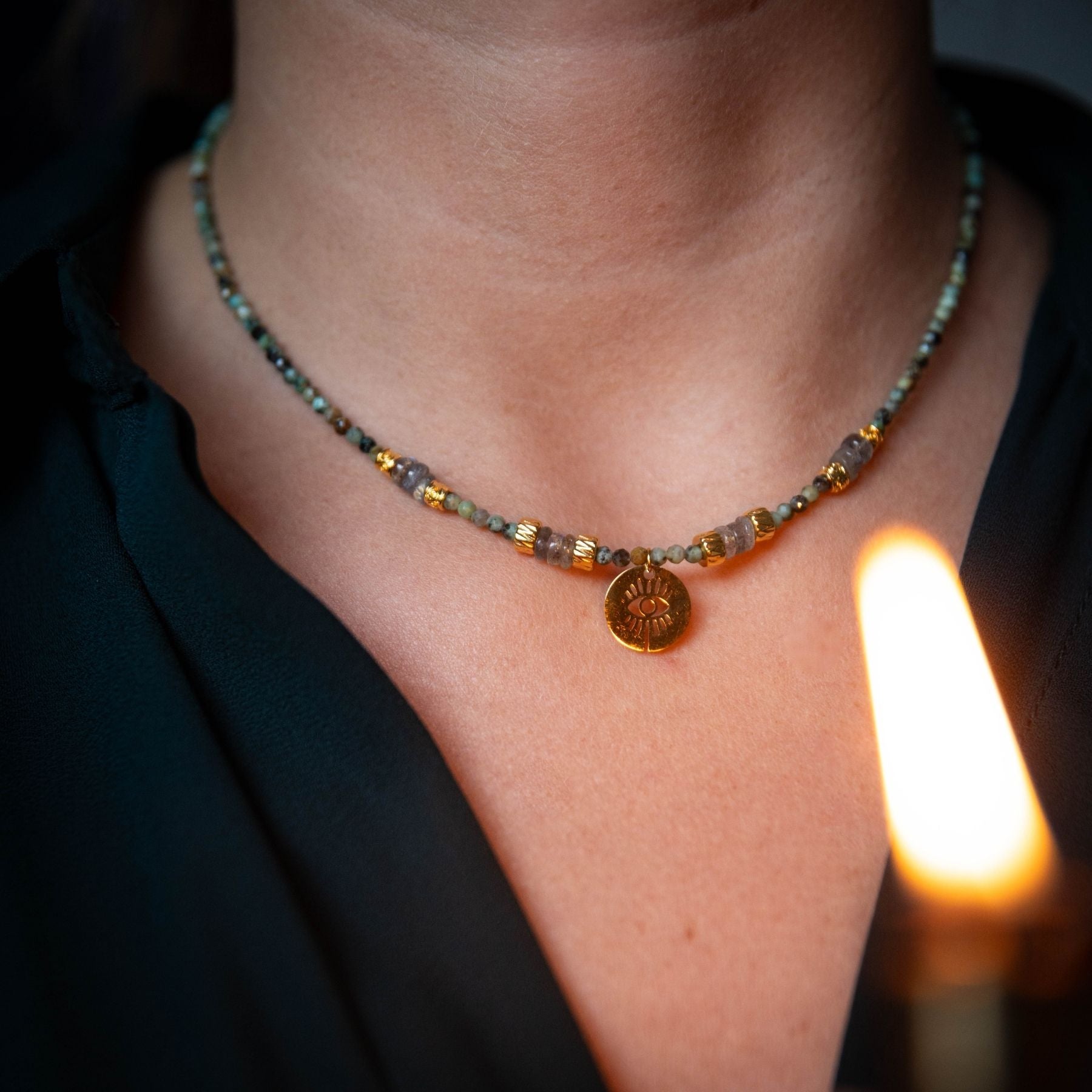 Collier "Œil" en Turquoise et Labradorite