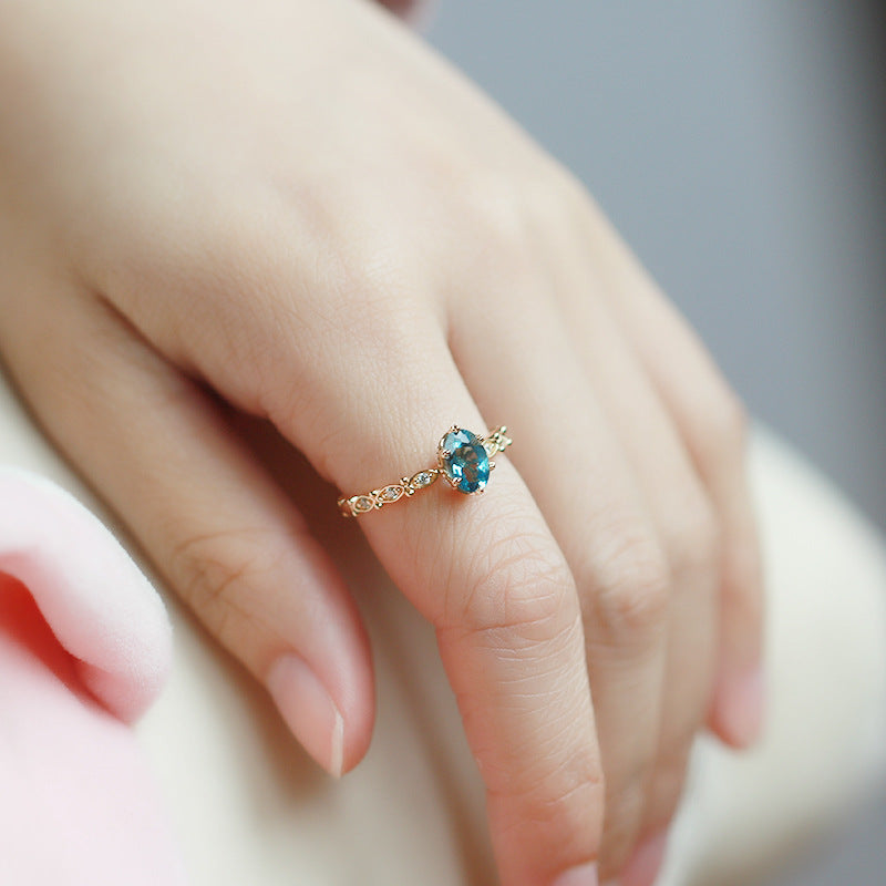 Bague "Naïades" en Topaze bleue