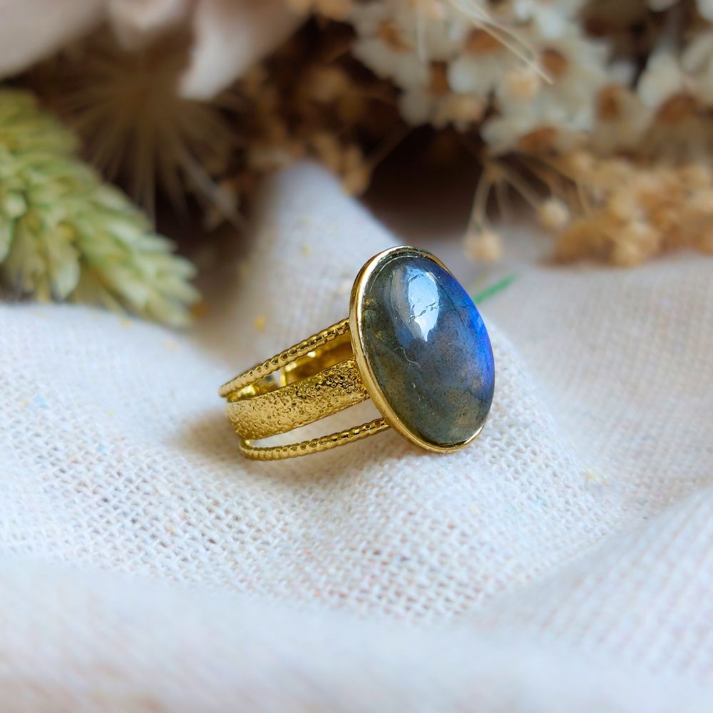 Bague "Ninmah" en Labradorite