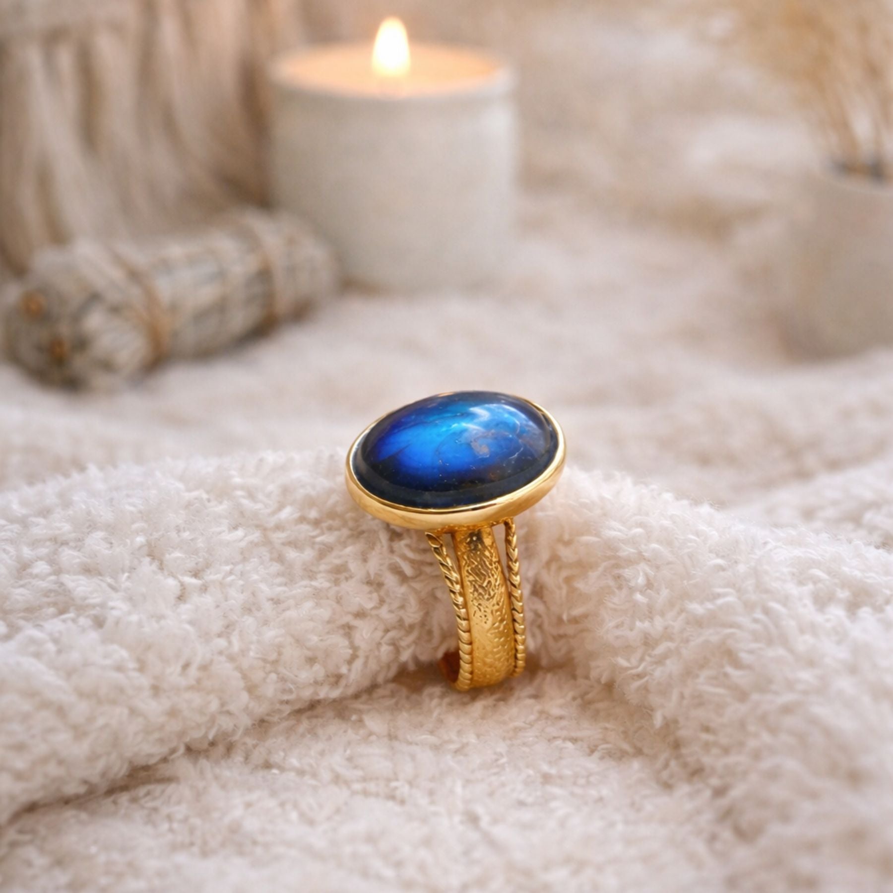 Bague "Ninmah" en Labradorite