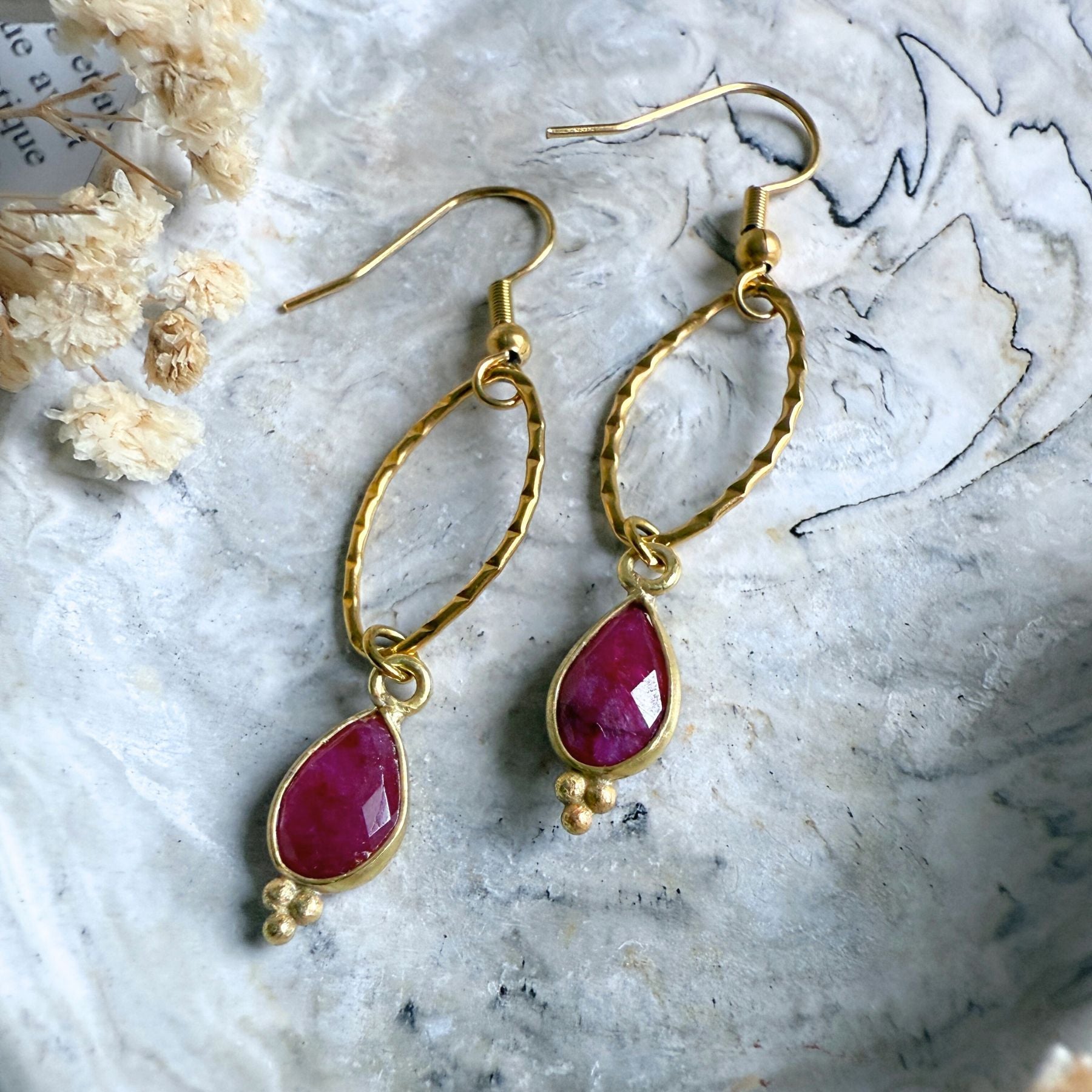 Boucles d'oreilles en Rubis indien