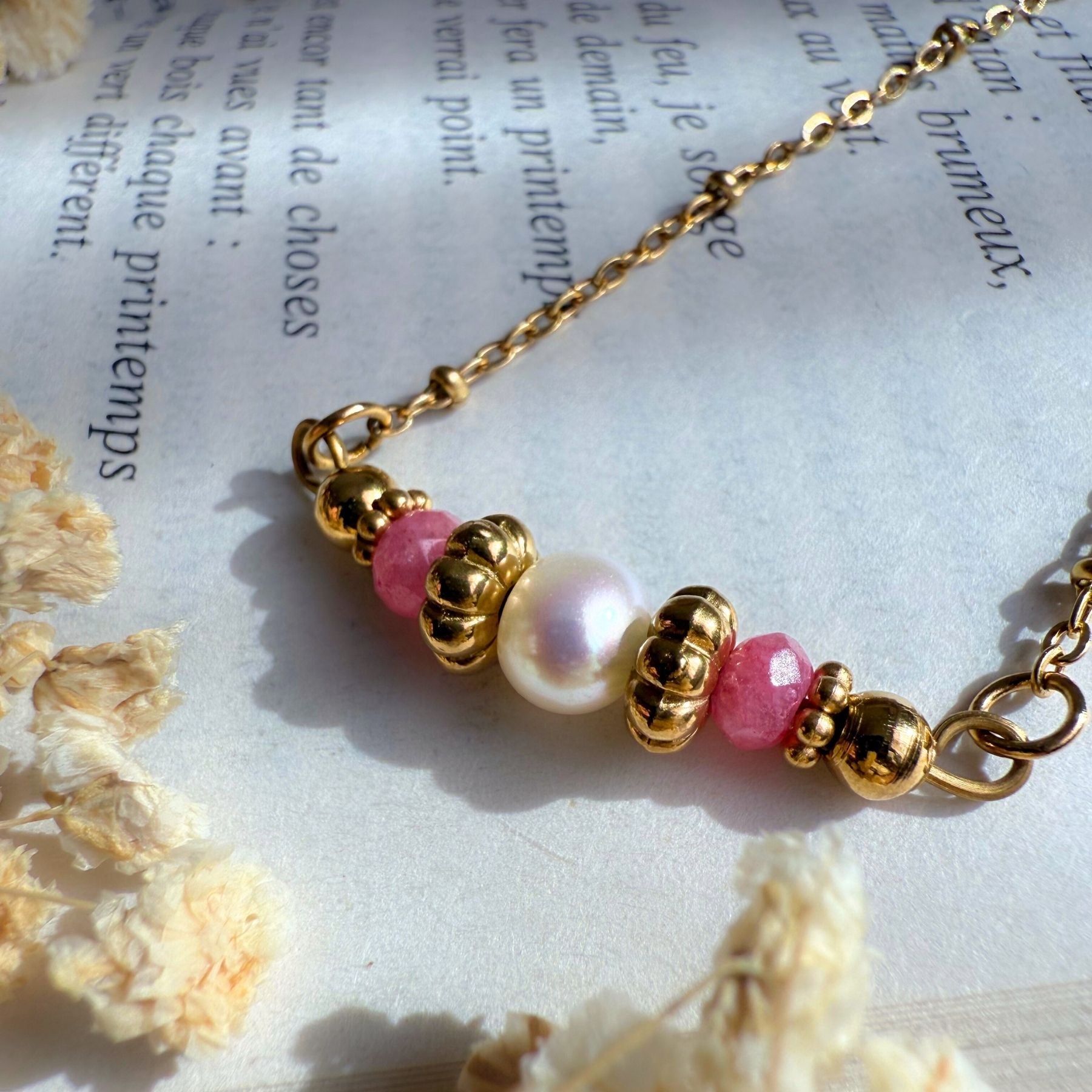 Bracelet en Perle d'eau douce et quartz fraise