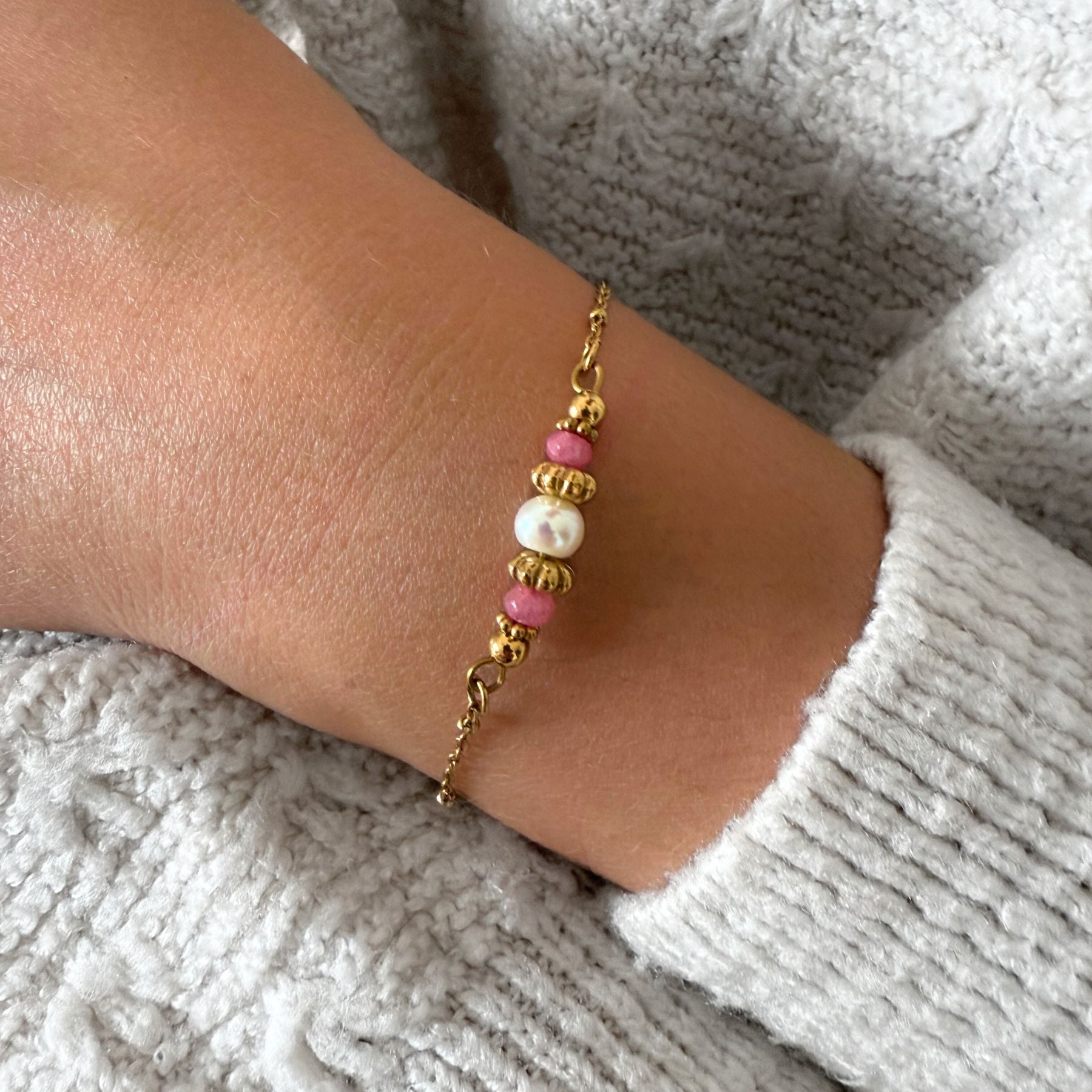 Bracelet en Perle d'eau douce et quartz fraise