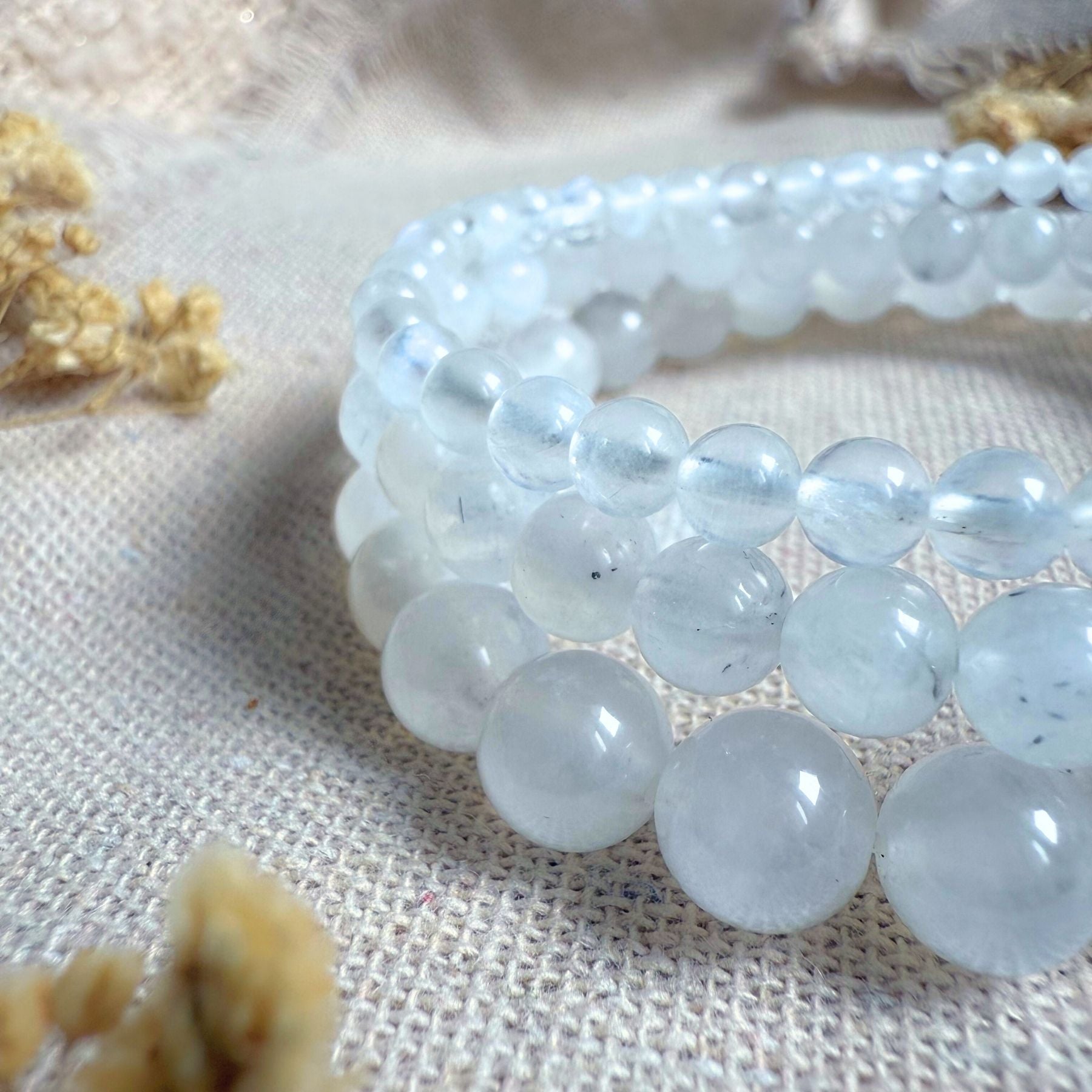 Bracelet en Pierre de lune bleutée AA