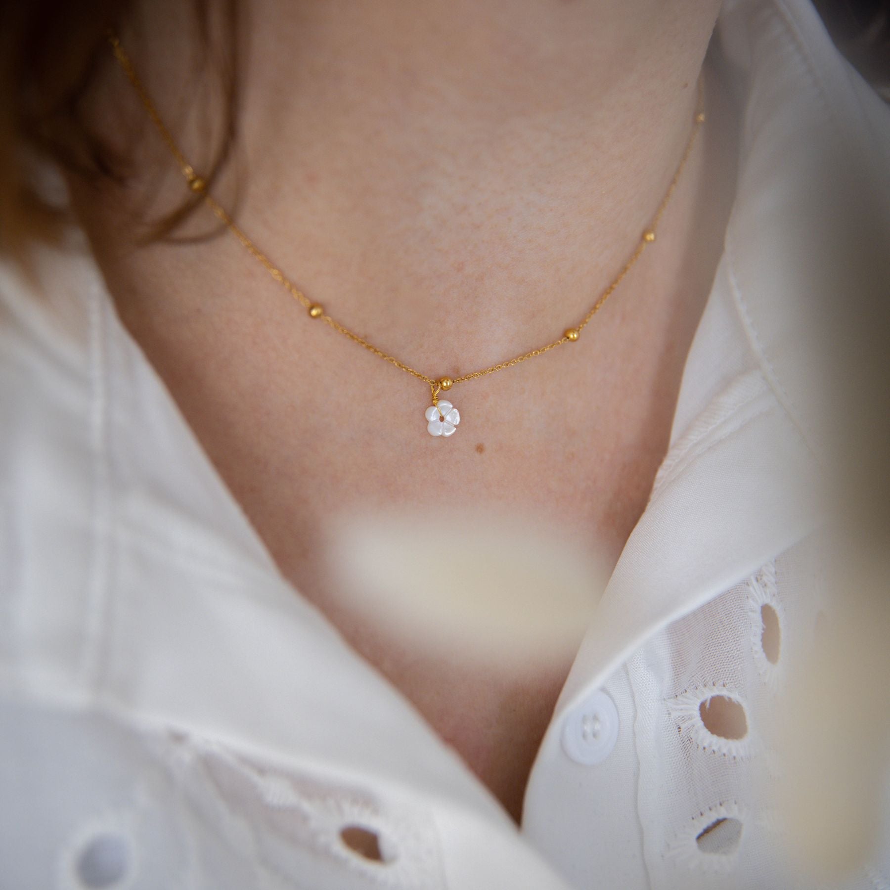 Collier "Fleur" en Nacre