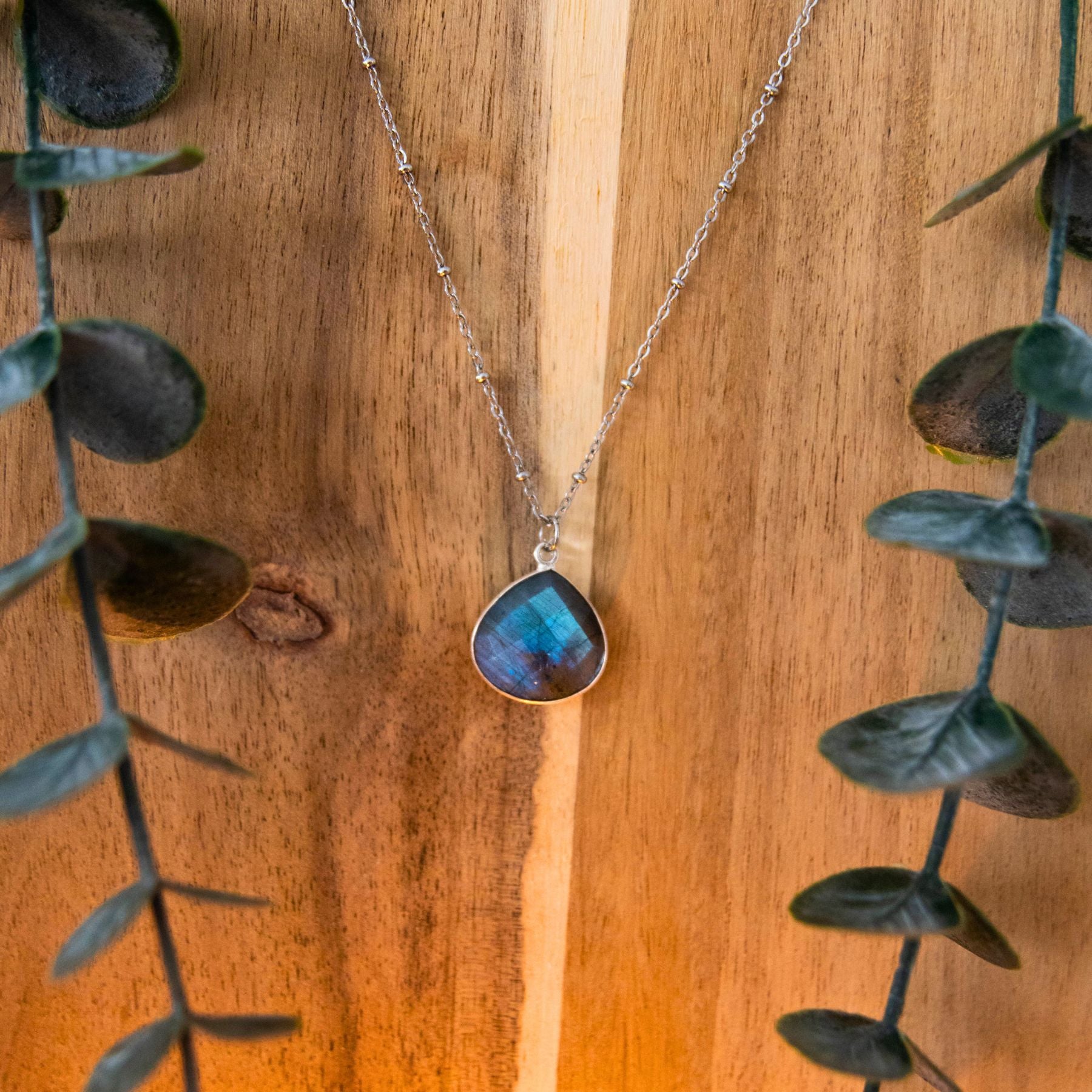 Collier "Némésis" en Labradorite - Argent