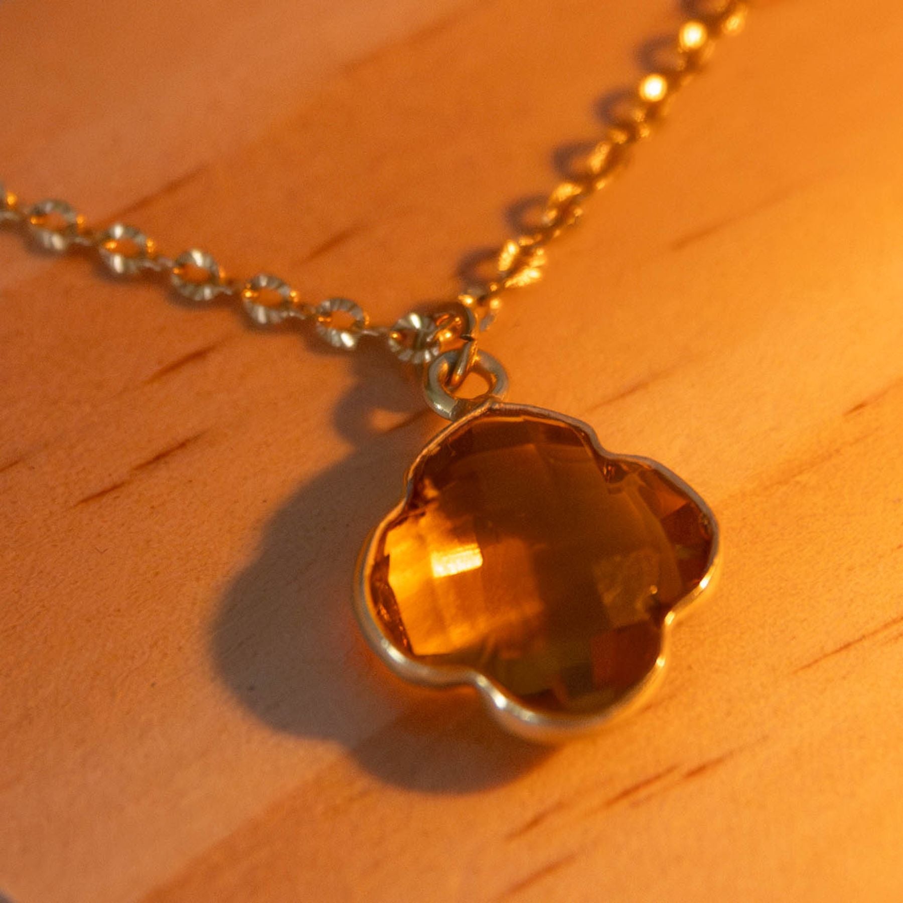 Collier "Trèfle" en Citrine