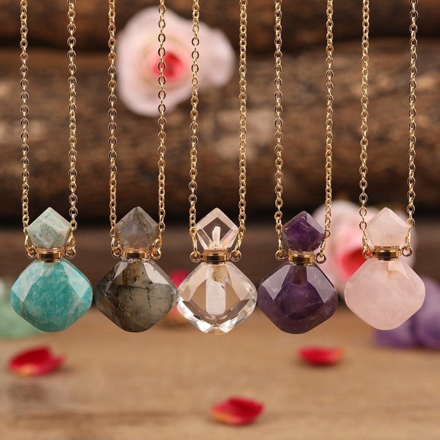 Collier diffuseur de parfum en pierres naturelles