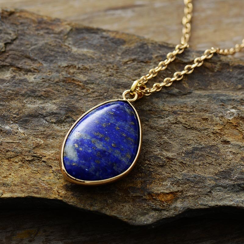 Collier "Égérie" en lapis-lazuli