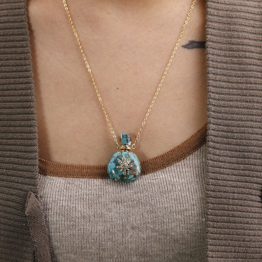 Collier diffuseur de parfum "Cérès" en turquoise