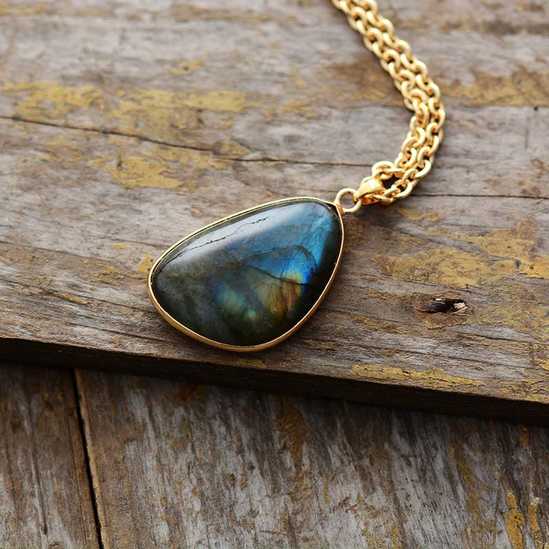 Collier "Sécurité" en Labradorite