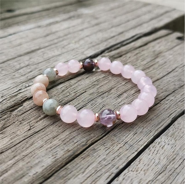 Bracelet "Gaieté" en Améthyste, Labradorite, Quartz rose et Pierre de soleil