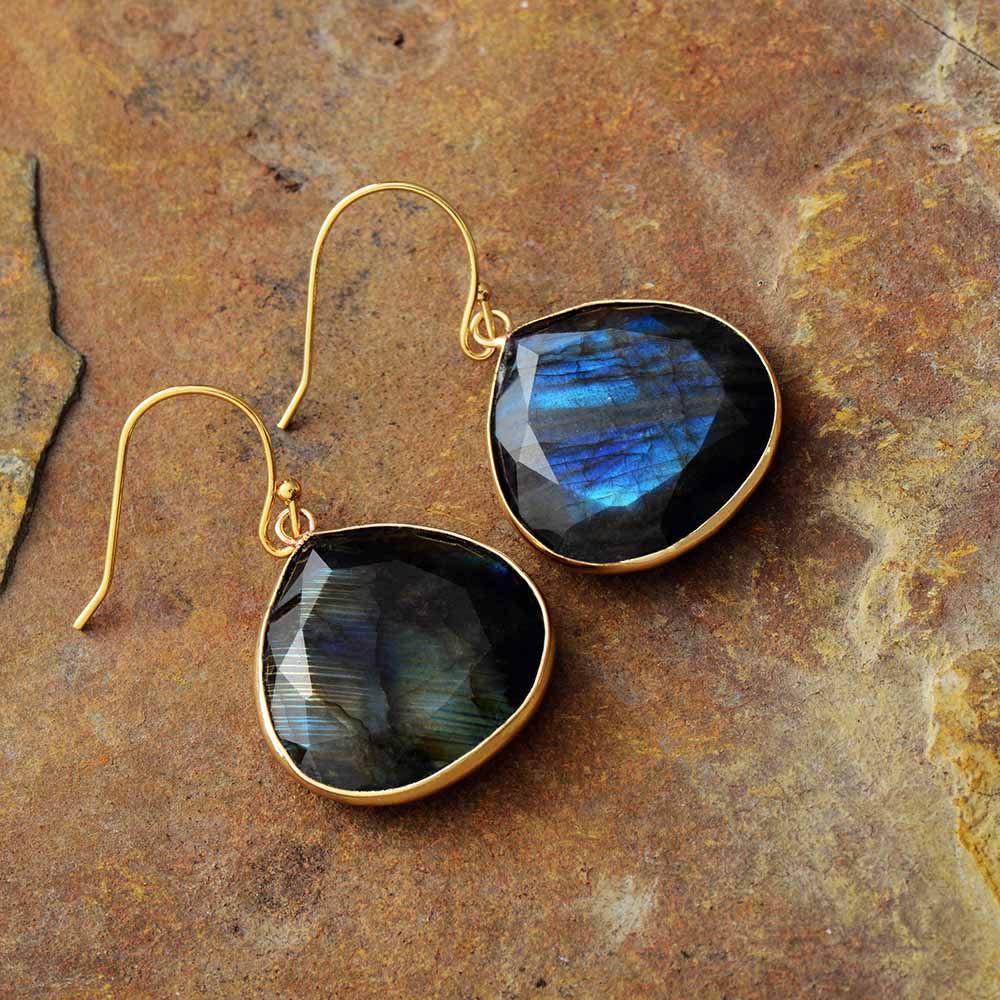 Boucles d'oreilles "Sacré" en Labradorite