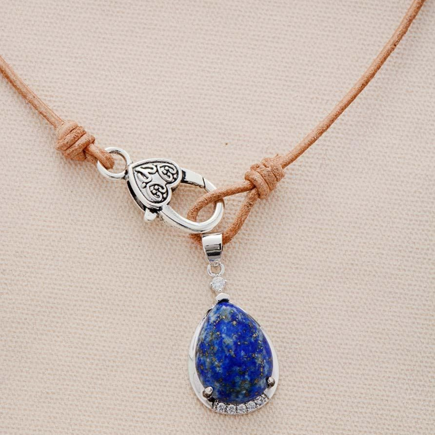 Collier "Royauté" en Lapis-Lazuli