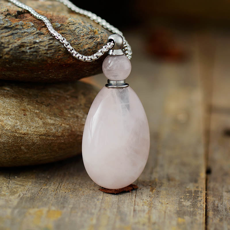 Collier diffuseur de parfum en Quartz rose