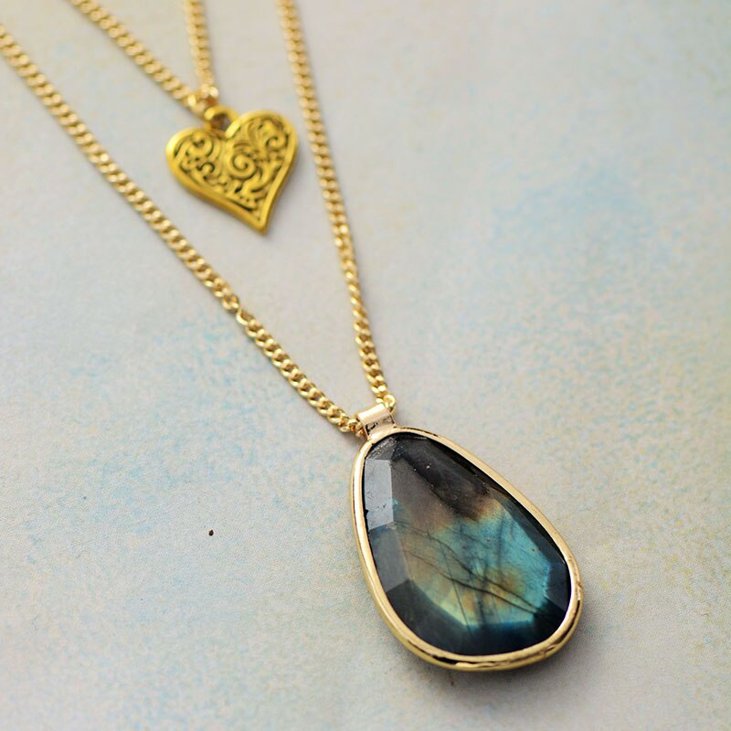 Collier "Bonté" en Labradorite