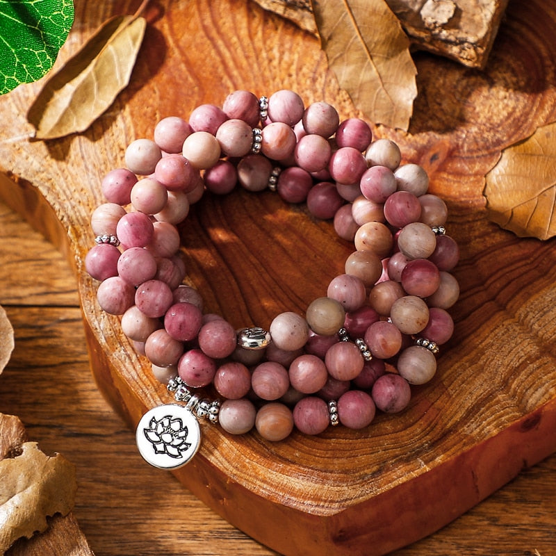 Bracelet mala en Rhodonite avec charm