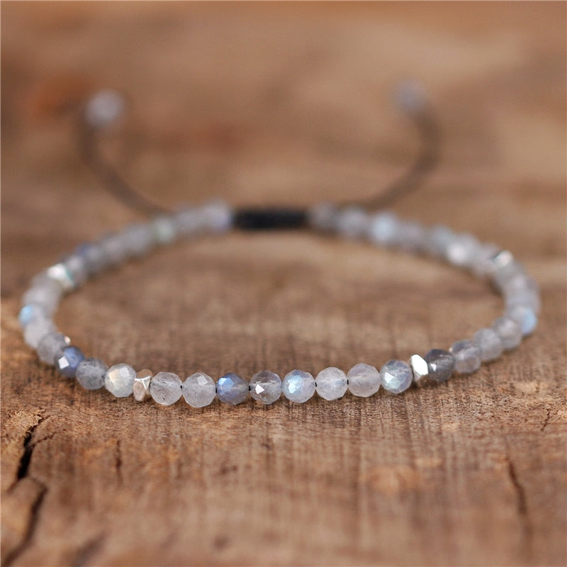 Bracelet fin en Labradorite