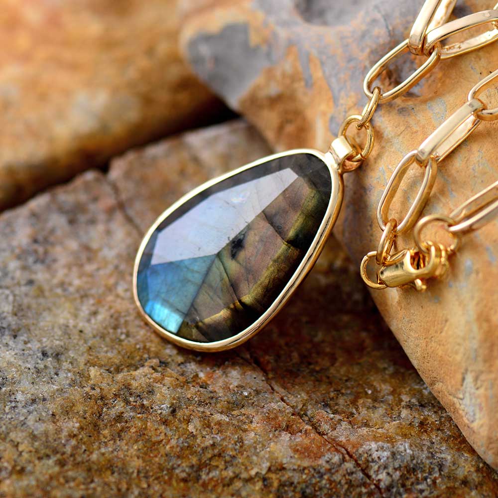 Collier en Labradorite