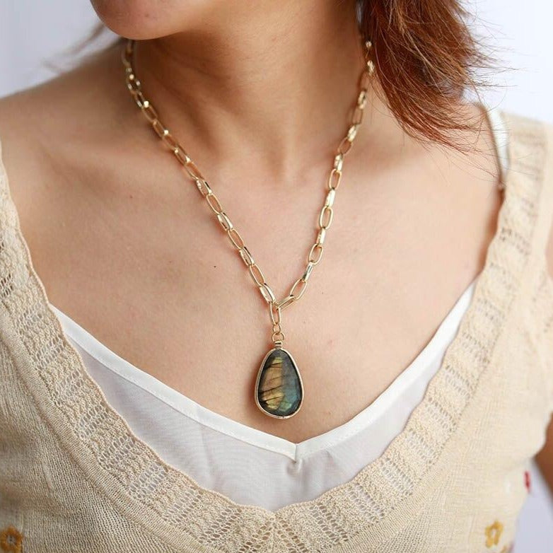 Collier en Labradorite